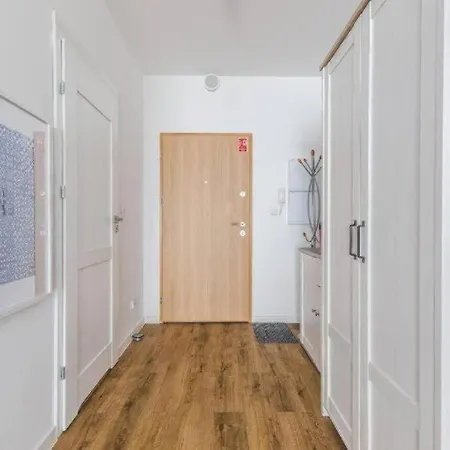 Urban Nest Group & Walowa Διαμέρισμα